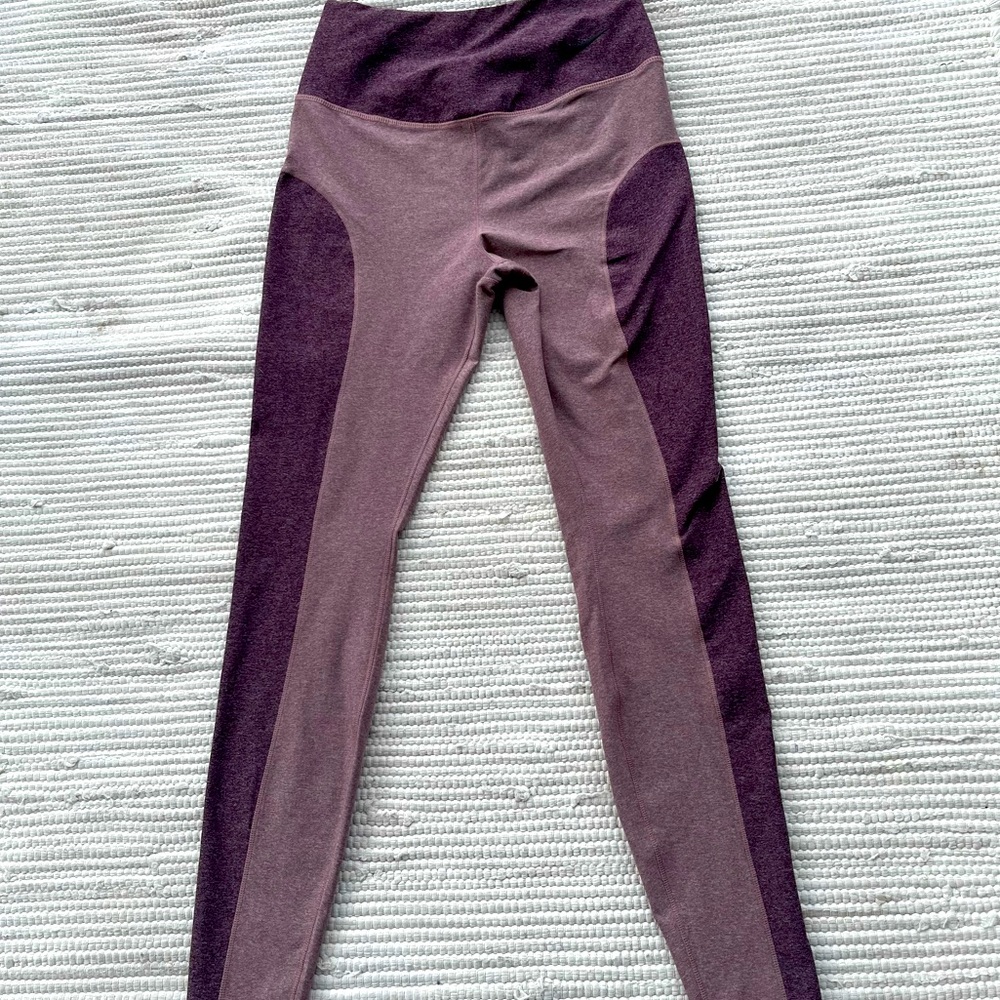 Nike Dri-Fit Compression Leggings Medium Burgundy Pink Gym Workout Running